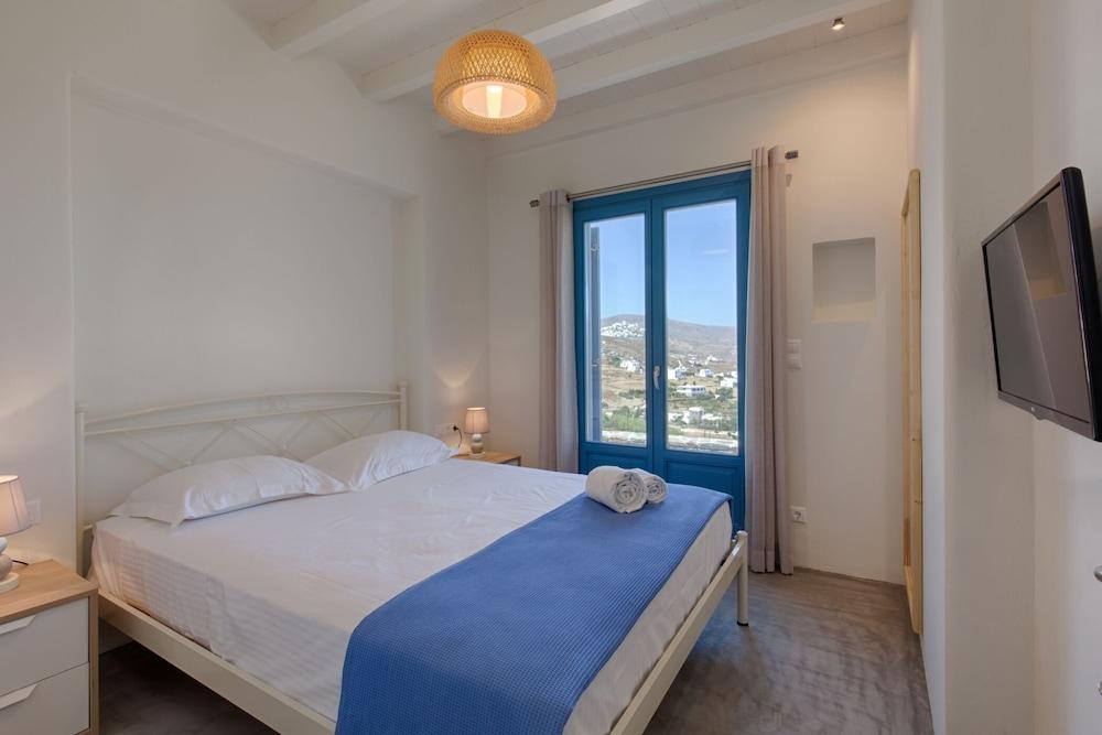 Serifos Blue Apartment Ramos