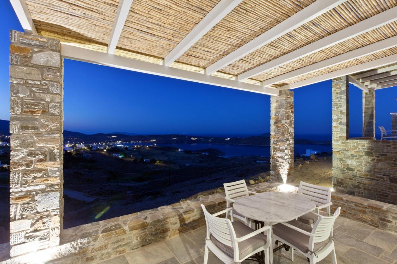 Serifos Blue Ramos